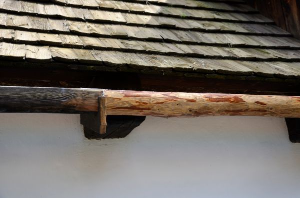 Cost of Wood Gutters Installation in Wylie